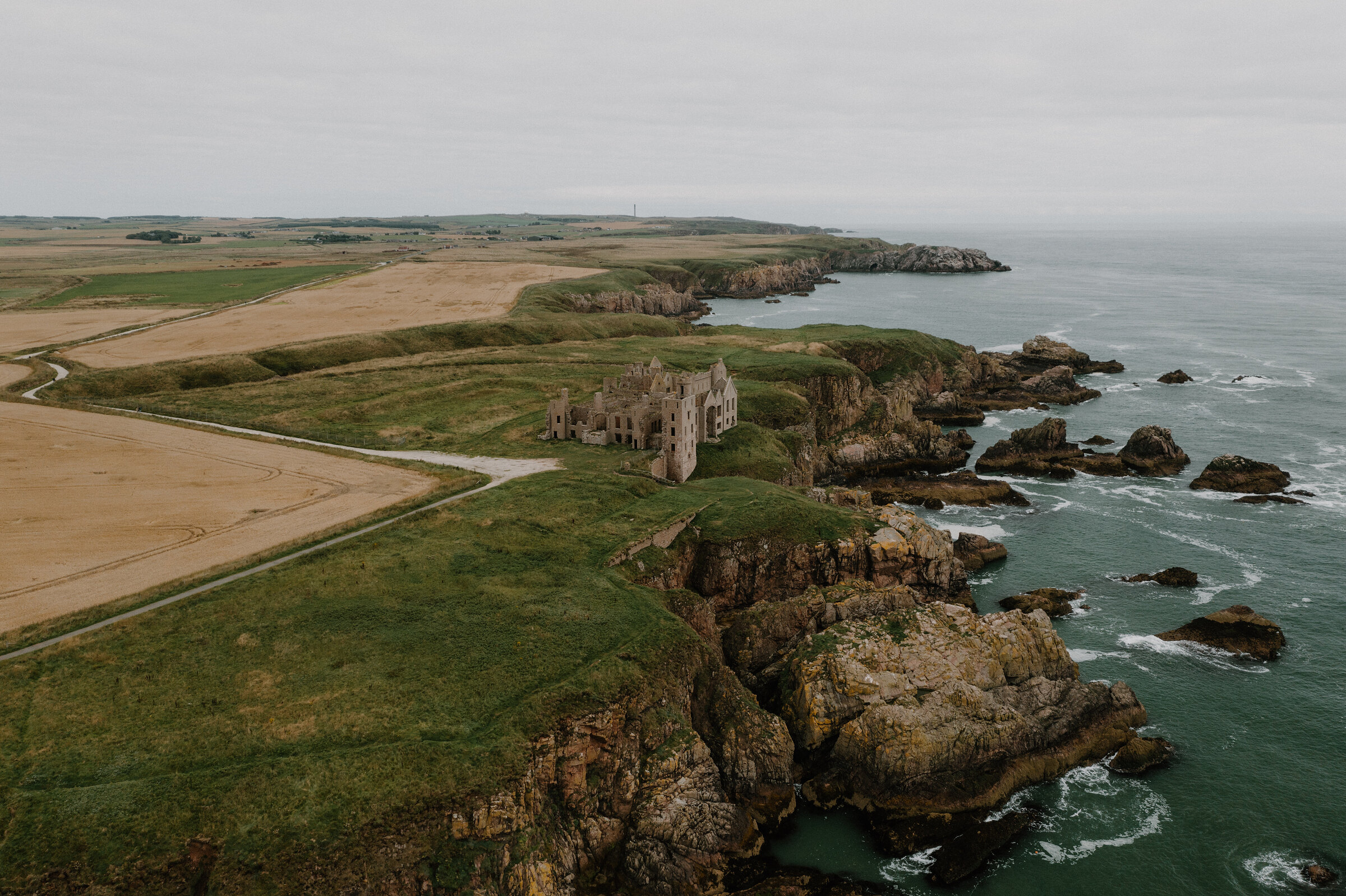 A walk to New Slains Castle from Cruden Bay