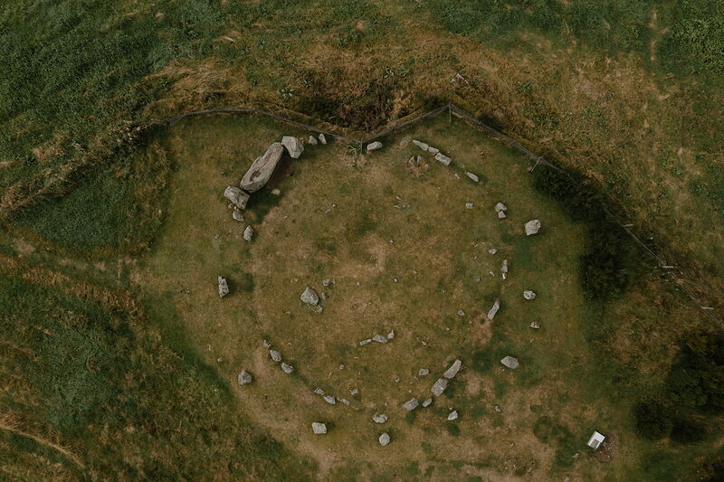 The stone circles of Aberdeenshire: four recumbent circles and Cullerlie