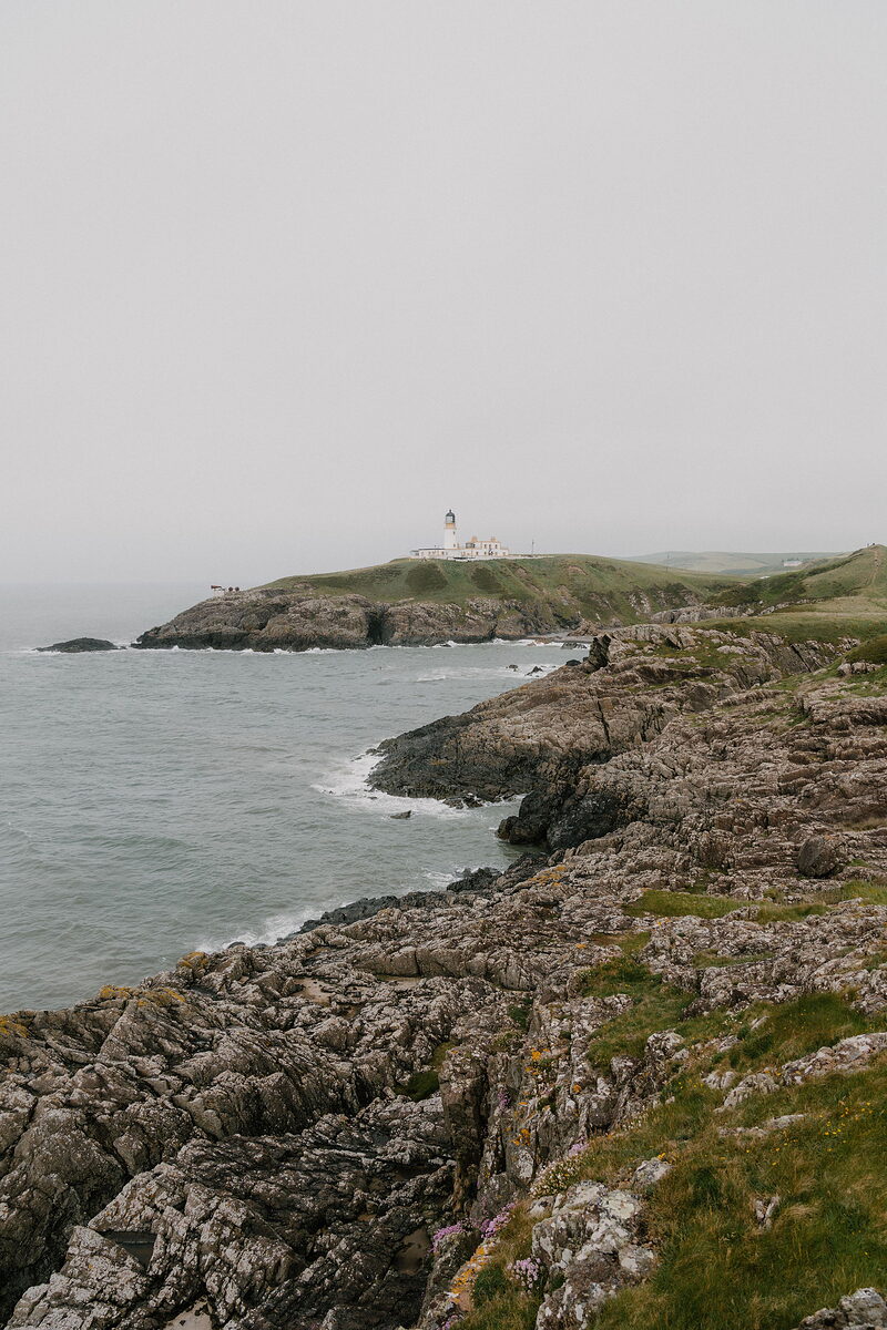 A coast walk from Portpatrick to Killantringan Lighthouse