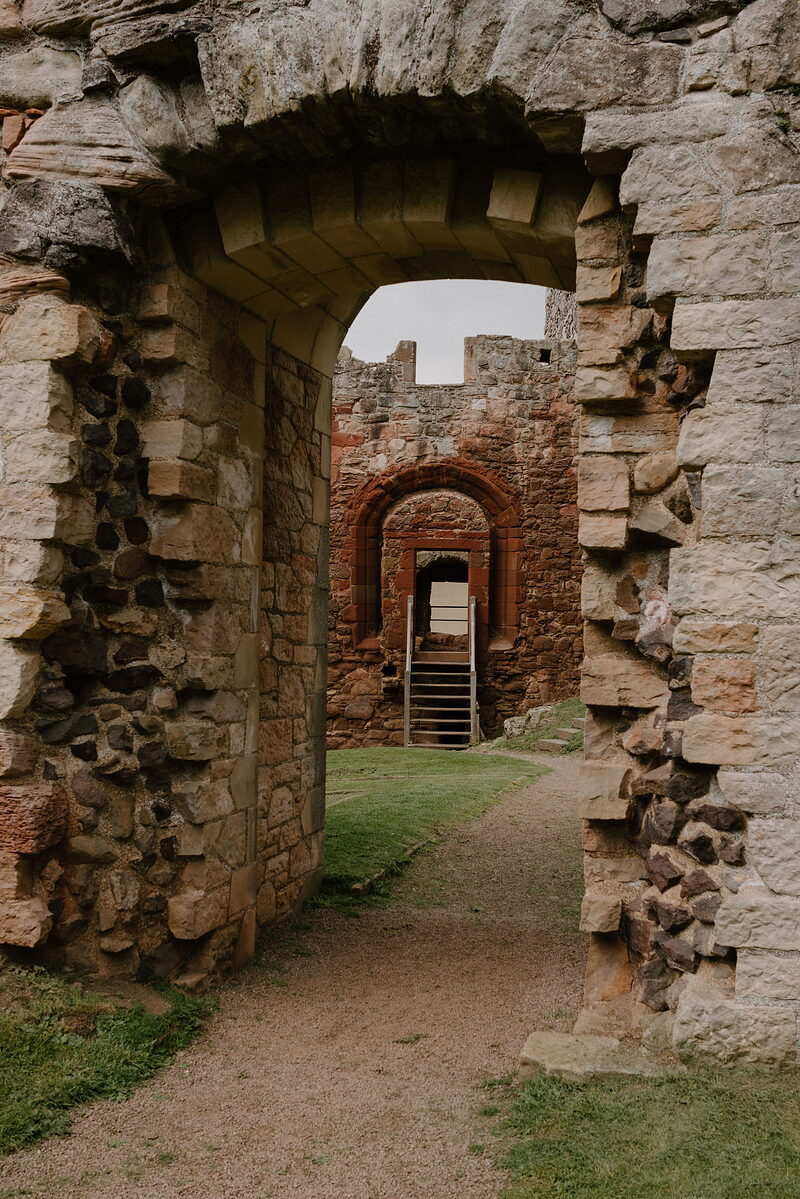Hailes Castle and lunch at Bostock in East Linton