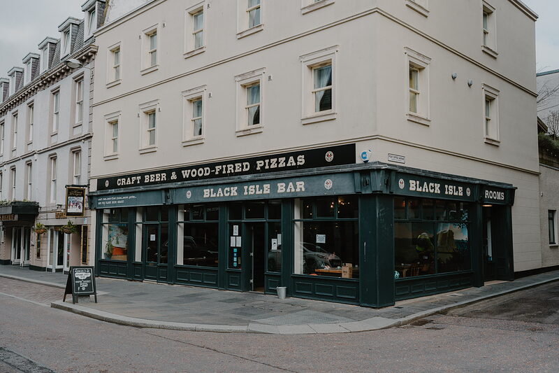 Black Isle Bar