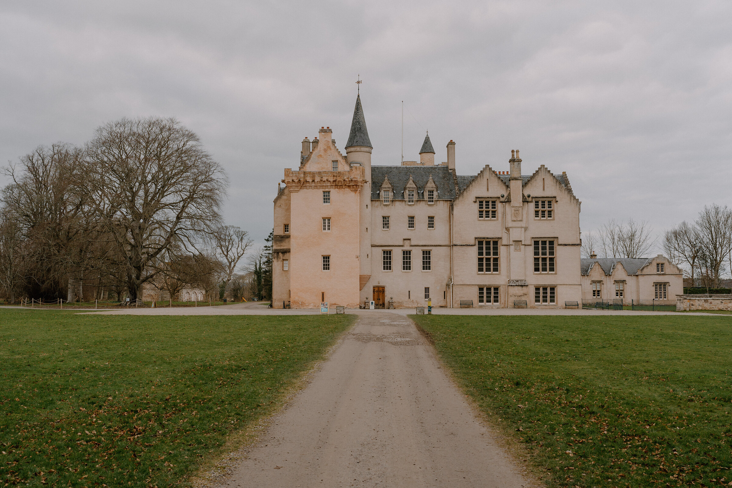 Brodie Castle and lunch in its Castle Café