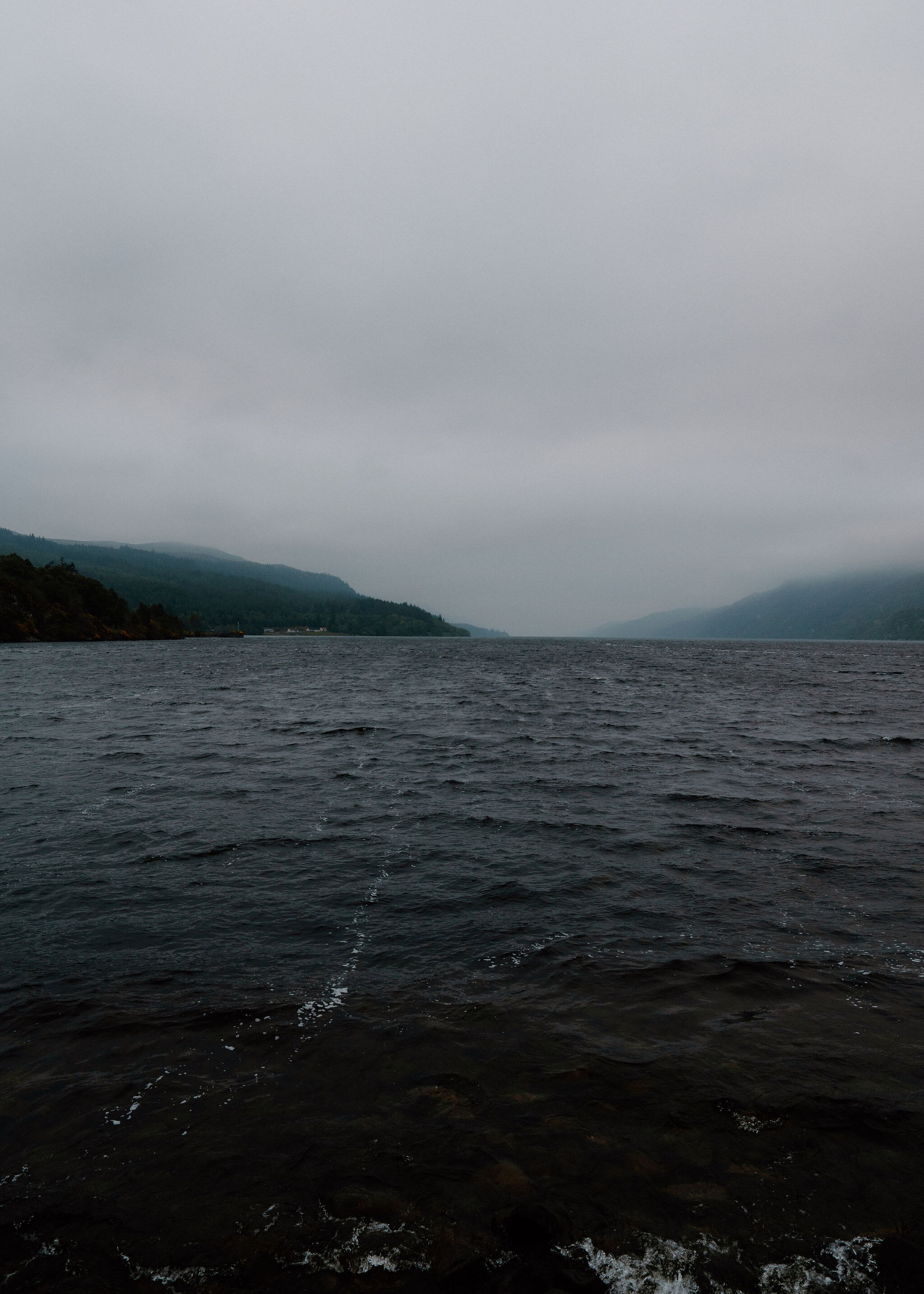 Loch Ness from Inverness without a car: a cruise from Dochgarroch Lock and Urquhart Castle by bus
