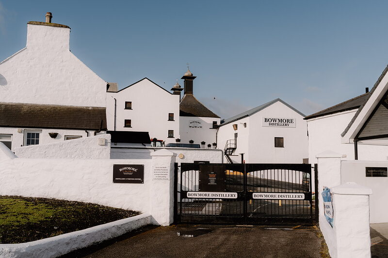 Bowmore Distillery and lunch at the Bowmore Hotel