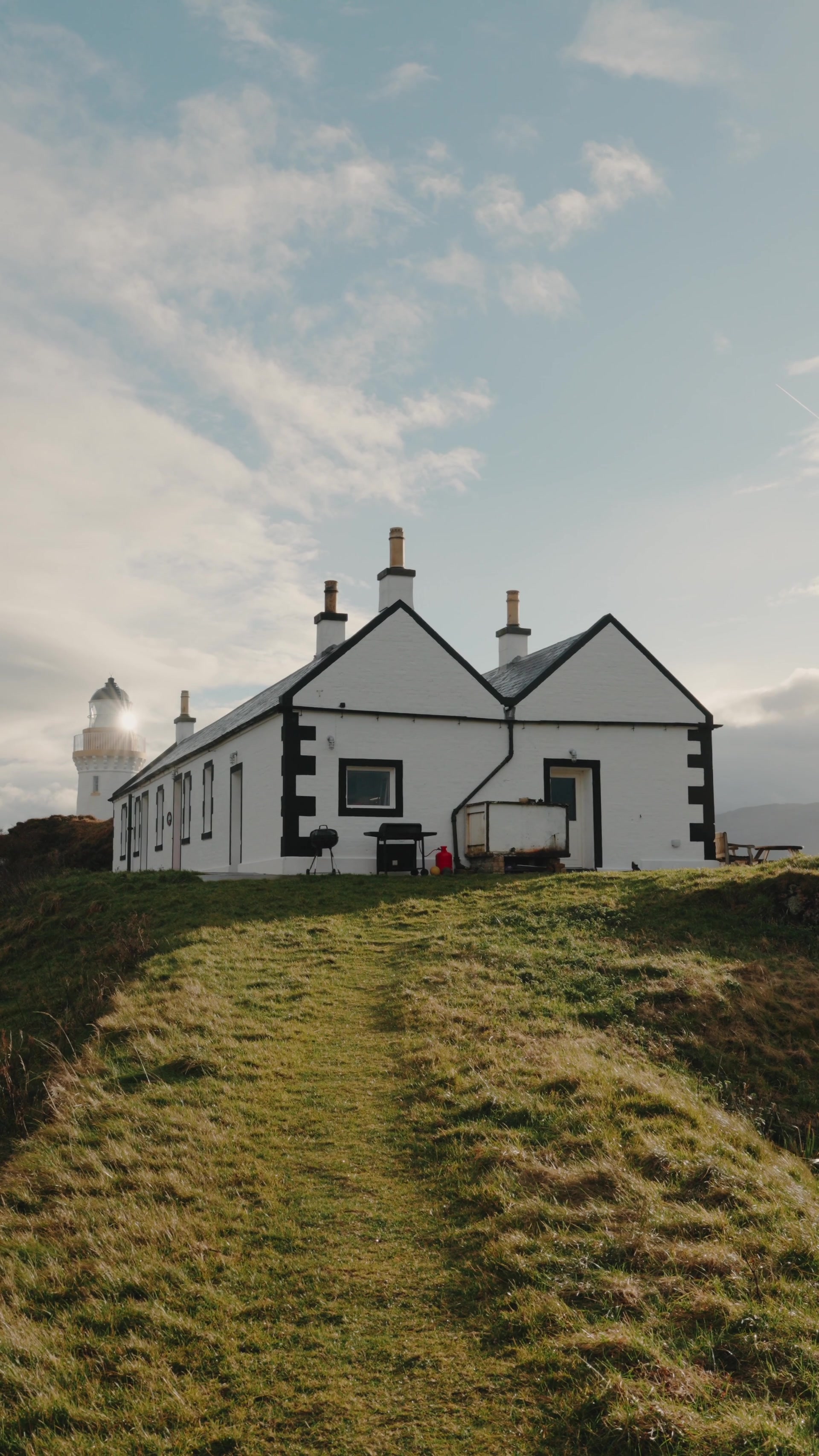 Eilean Sionnach Lighthouse Cottage, Isle of Skye