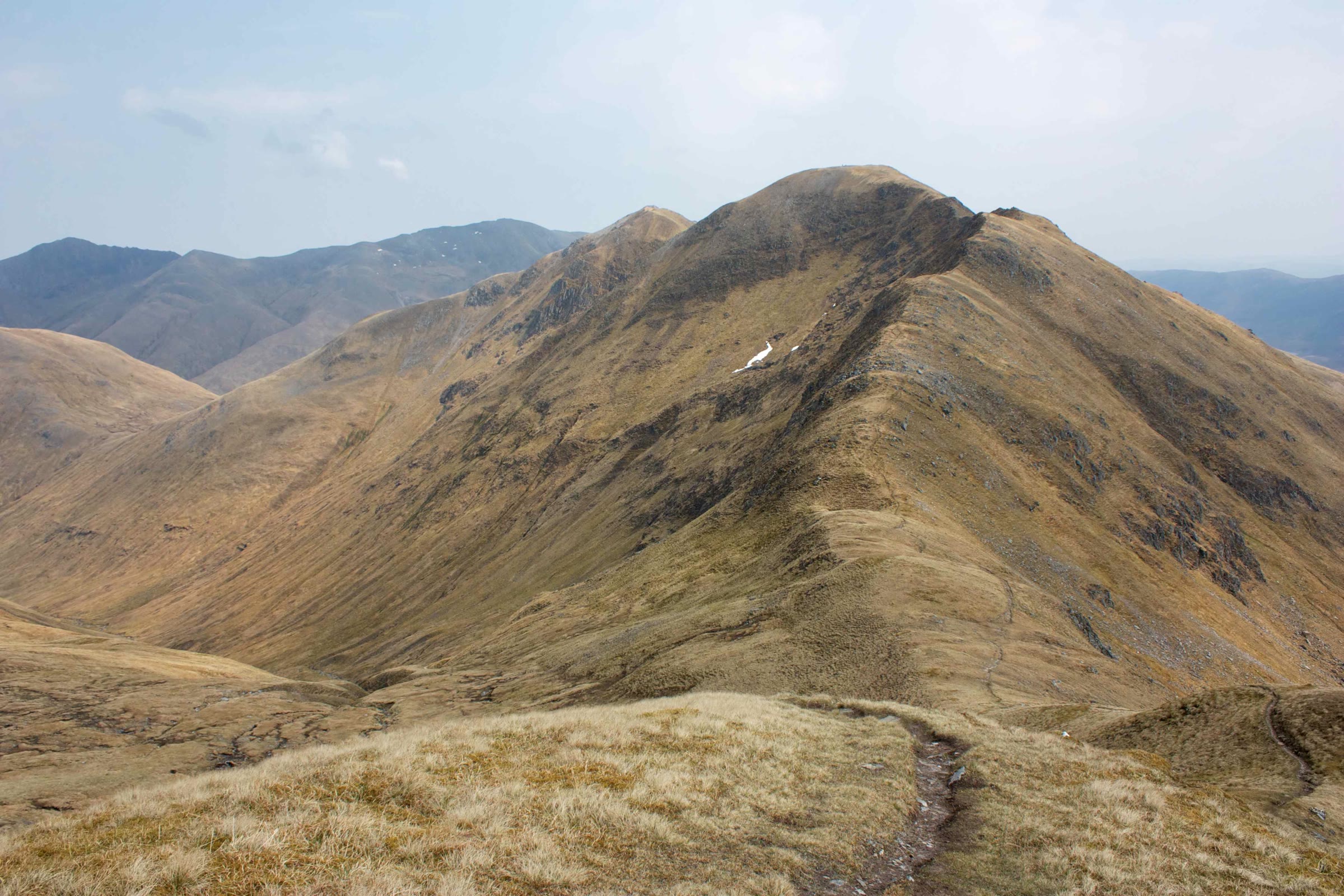 The ridge path running up to the top of Aonach Meadhoin.
