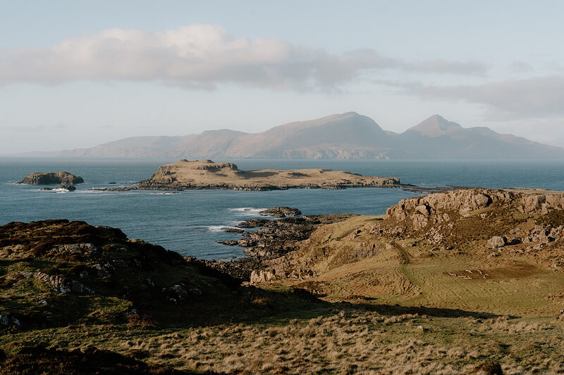A walk up Beinn Airein on Muck