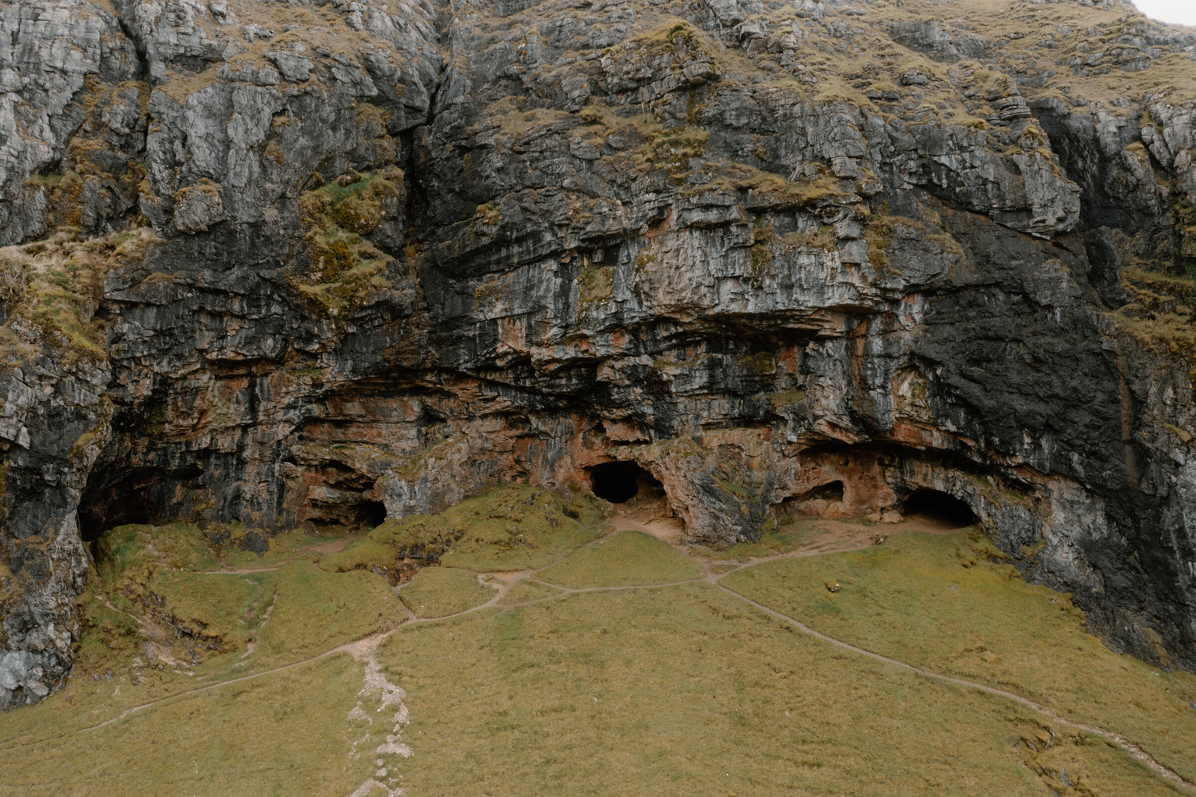A walk to the Bone Caves at Inchnadamph