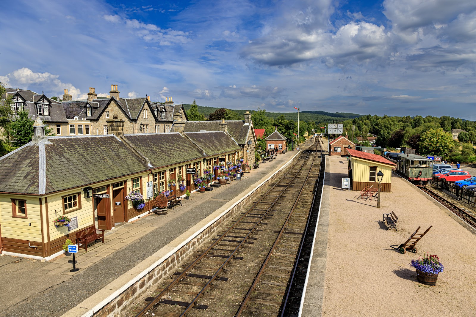 By steam train to Boat of Garten for a Spey walk and lunch