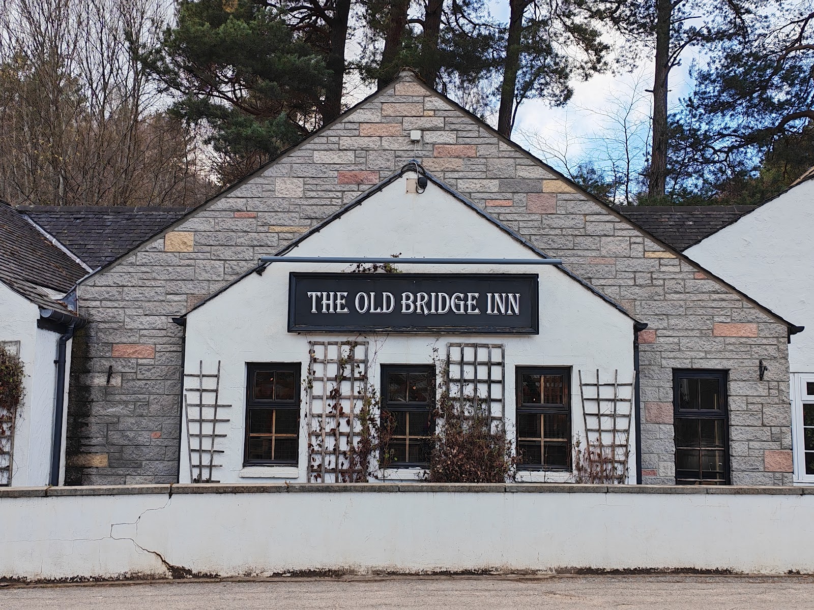 The Old Bridge Inn