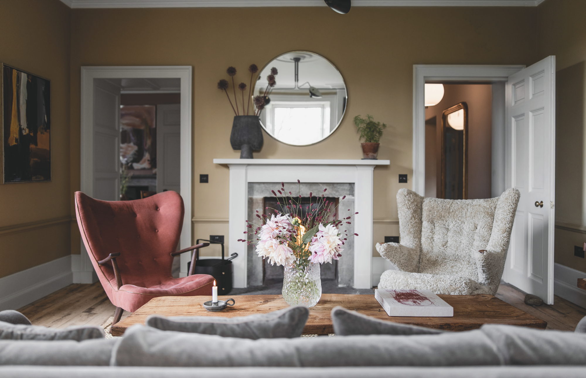 Sitting room at Lundies House, Tongue