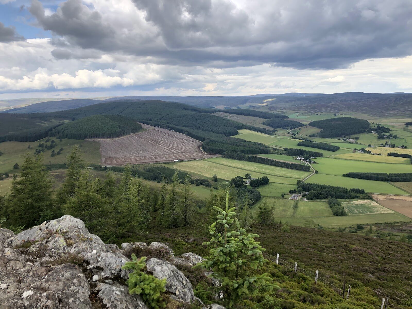 A walk up Ben Newe above Strathdon