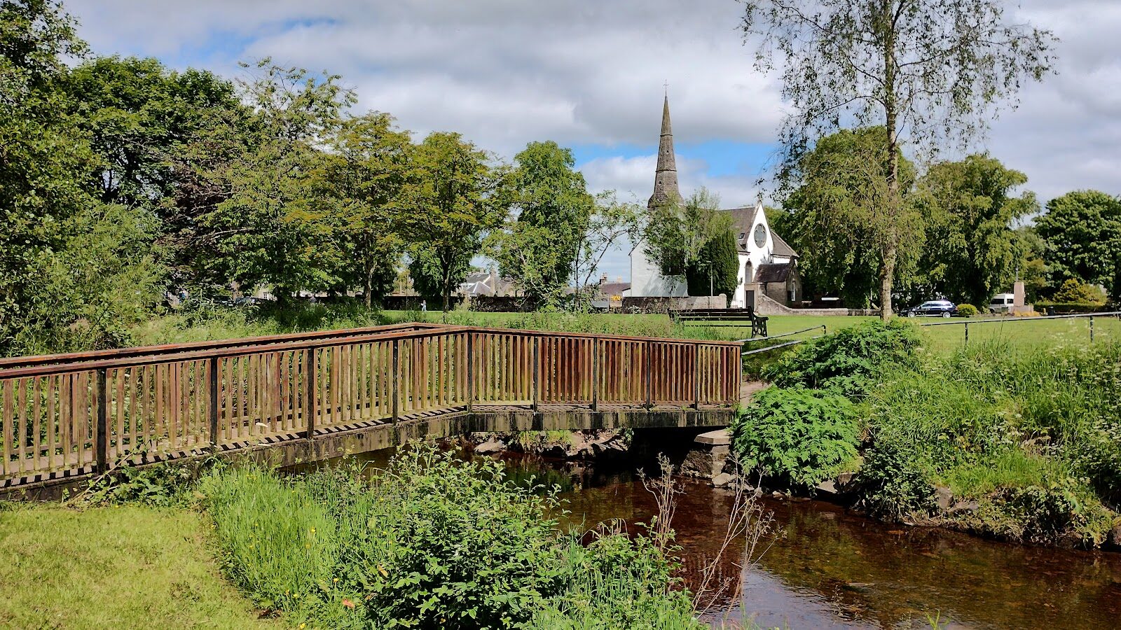 West Linton's carved kirk and lunch at Whitmuir Farm