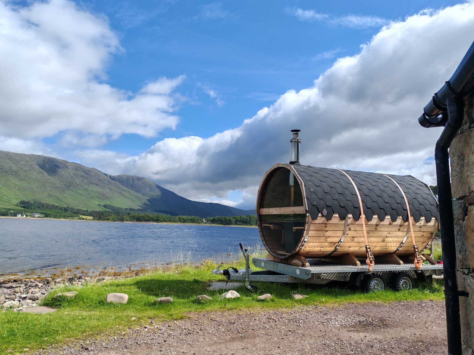 A community sauna on the shore at Applecross