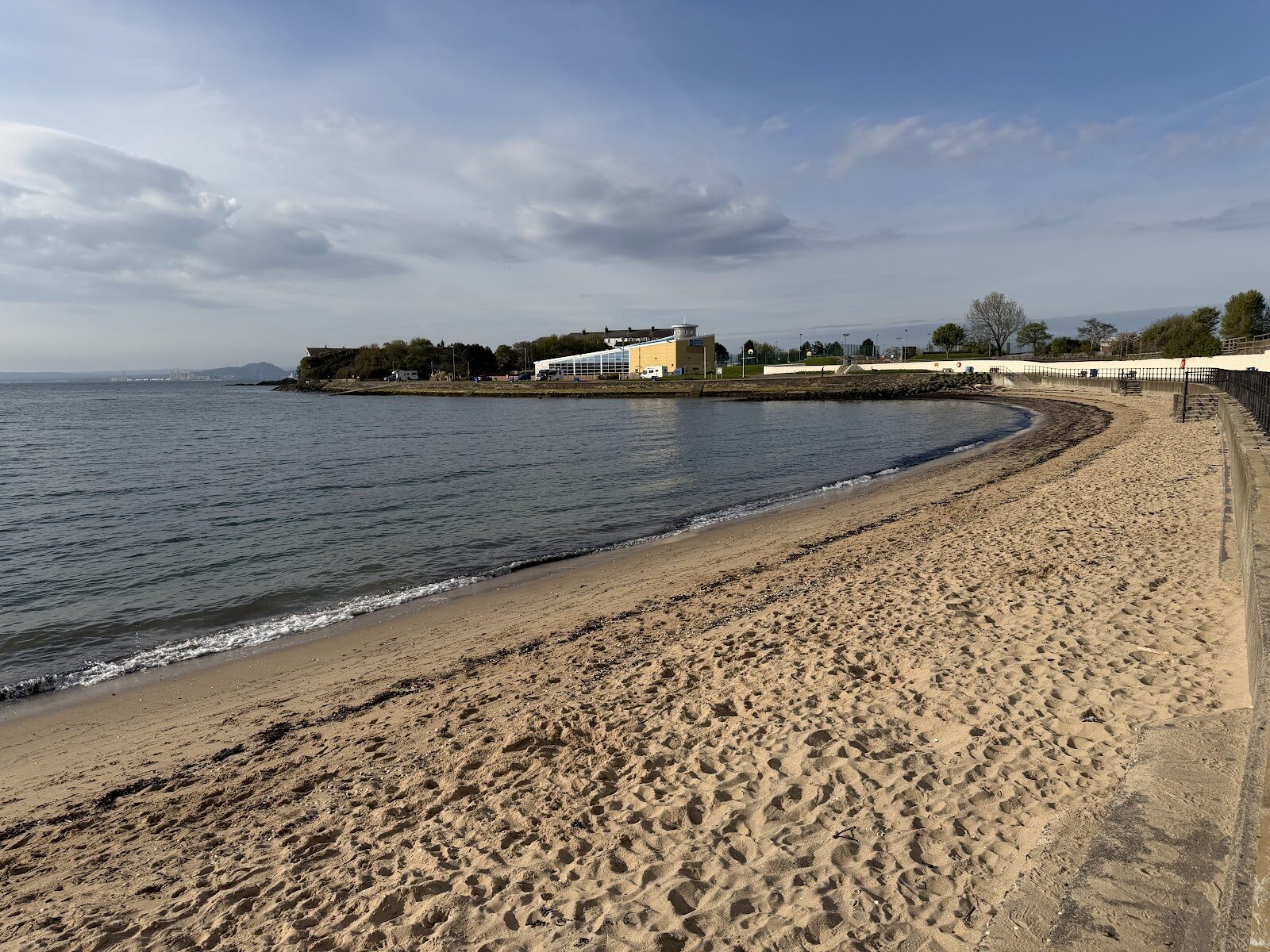 An e-foil taster on the Forth at Burntisland