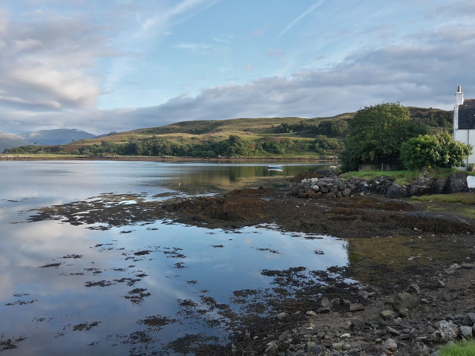 An evening at Isleornsay and supper in Bar Am Pràban