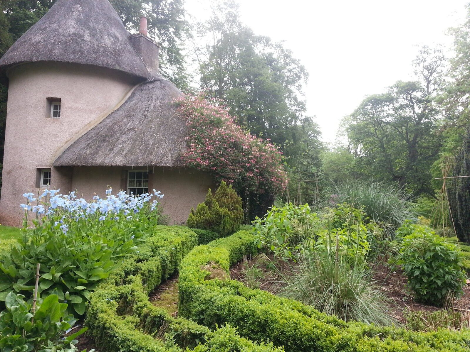 Mellerstain's gardens and lakeside walks