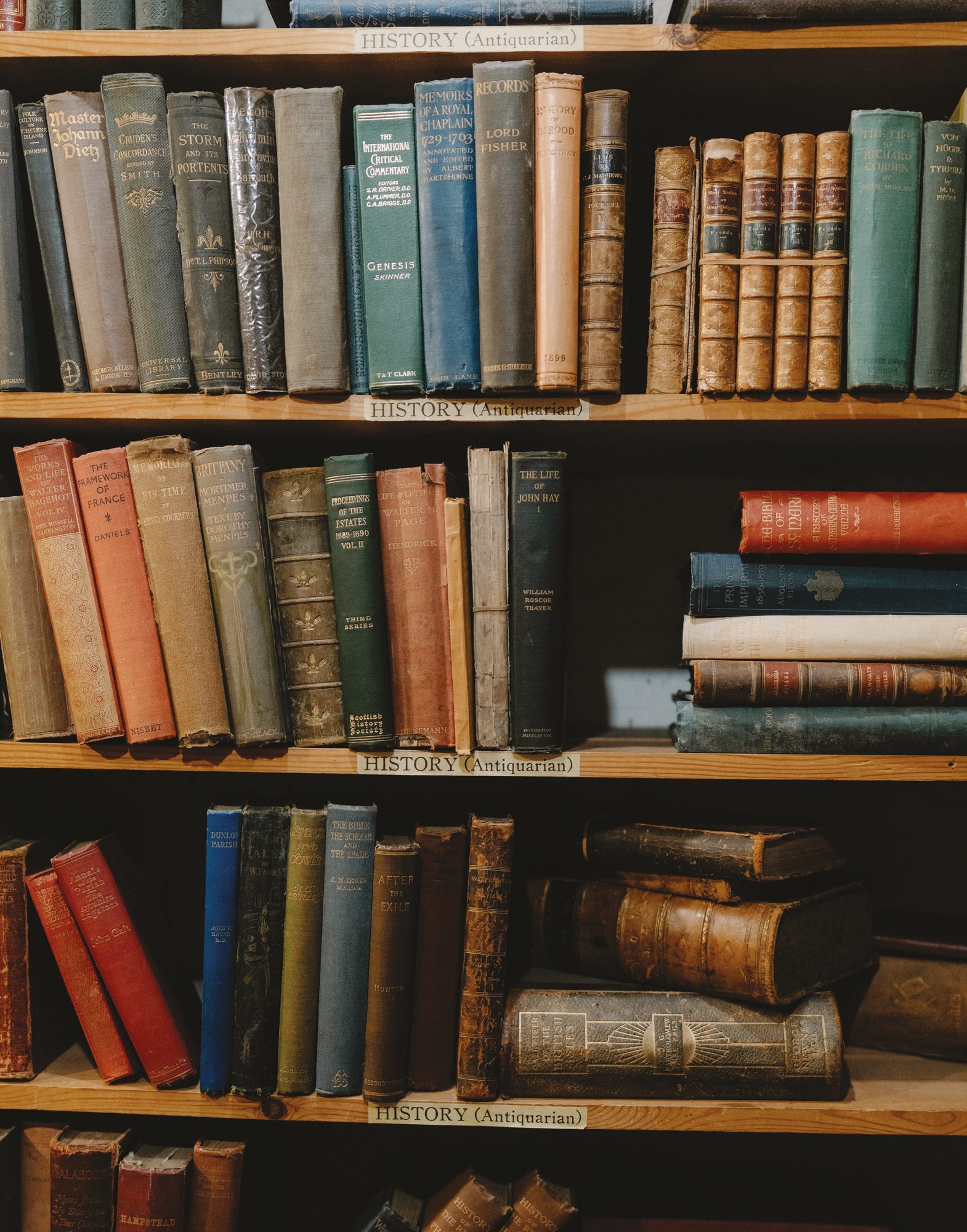 Armchair Books, Edinburgh