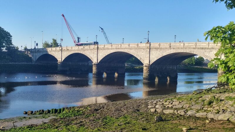 Victoria Bridge