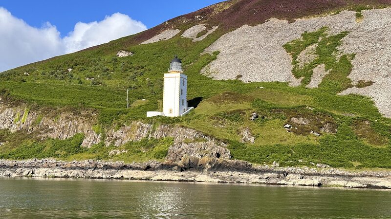 Holy Isle's coastal path to Pillar Rock lighthouse