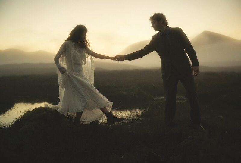 An eloping couple