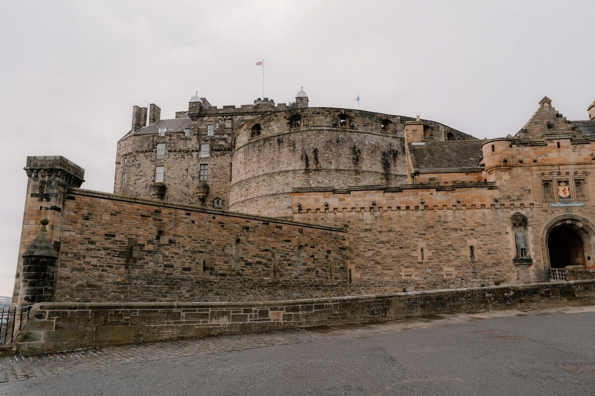 Edinburgh Castle’s Darkest Day - The Burning of Janet Douglas