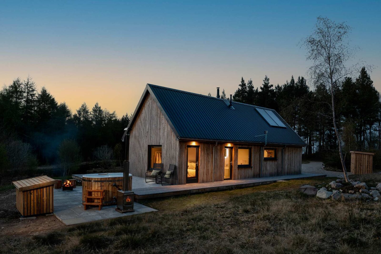 Cabins and Bothies with Hot Tubs in Scotland